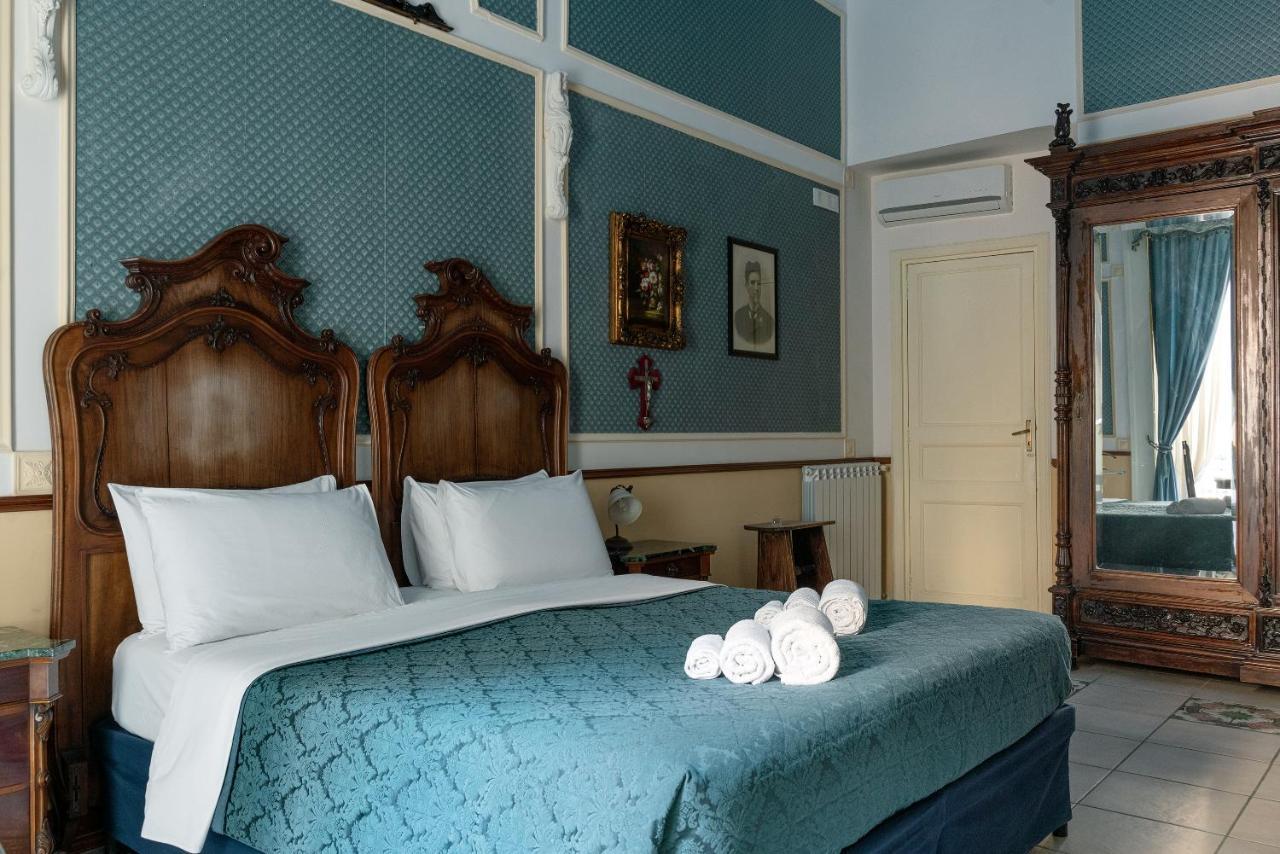 Hotel Carafa Di Maddaloni Residenza Di Charme Neapol Exteriér fotografie