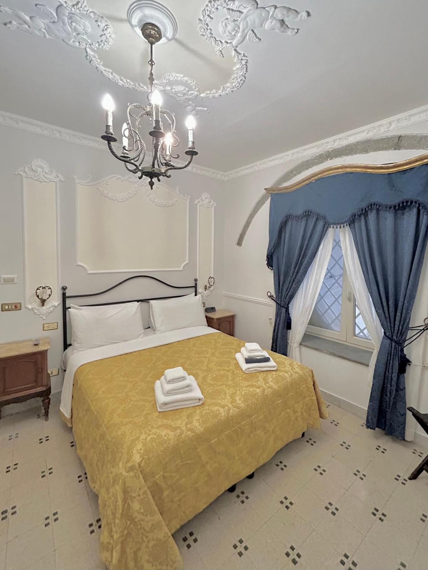 Hotel Carafa Di Maddaloni Residenza Di Charme Neapol Exteriér fotografie