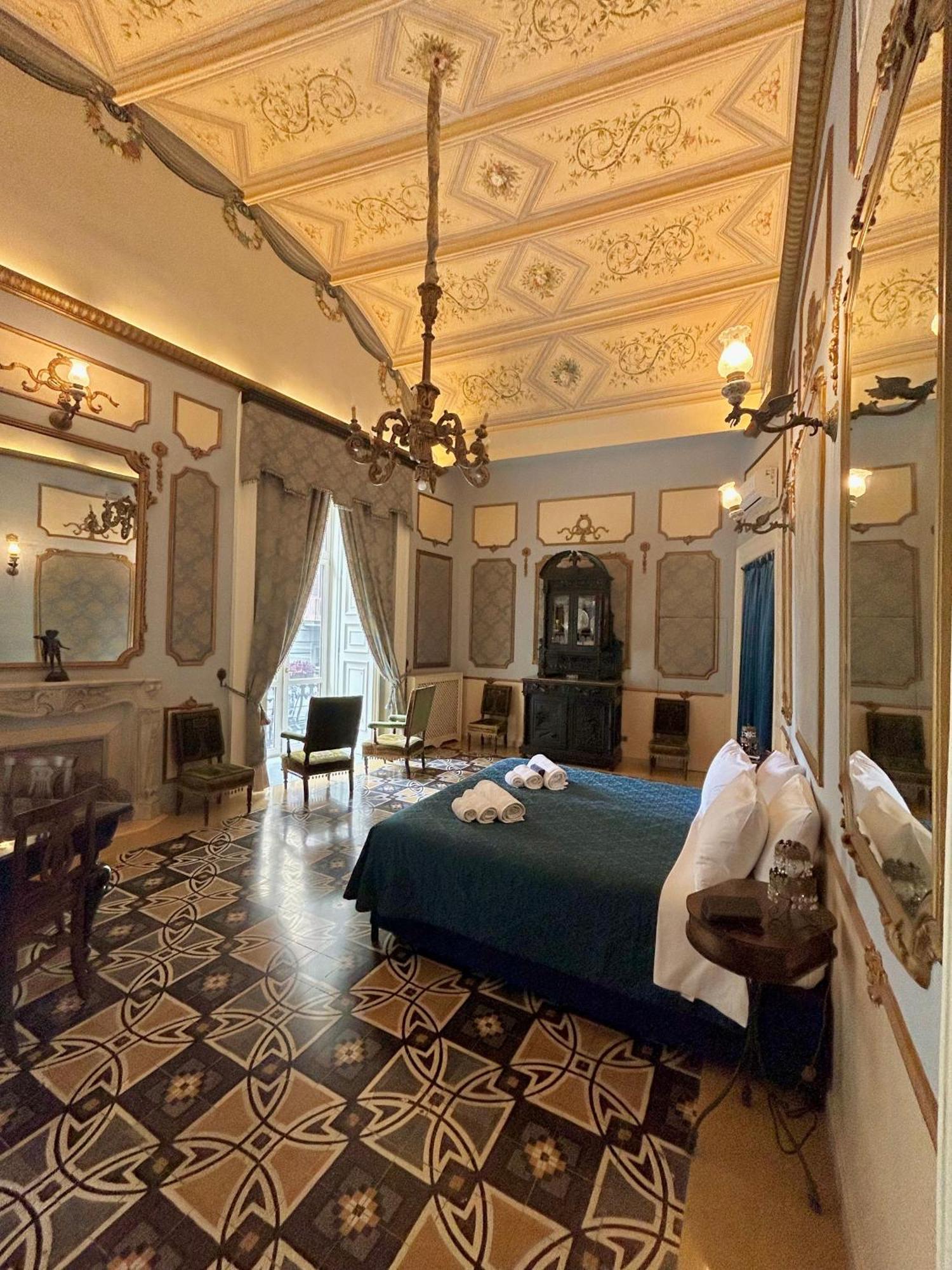 Hotel Carafa Di Maddaloni Residenza Di Charme Neapol Exteriér fotografie