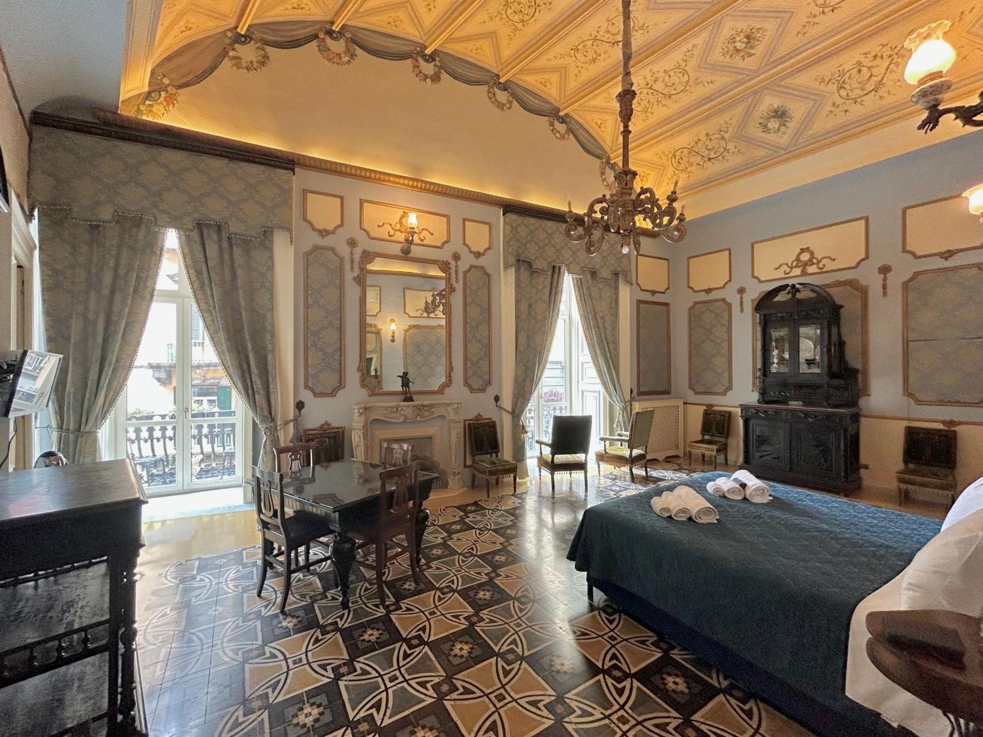 Hotel Carafa Di Maddaloni Residenza Di Charme Neapol Exteriér fotografie